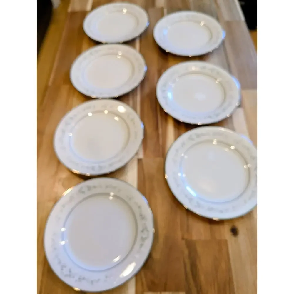 Noritake Ivory China HEATHER #7548 - 35 Pc Partial Set Plates Cups Bowls Japan